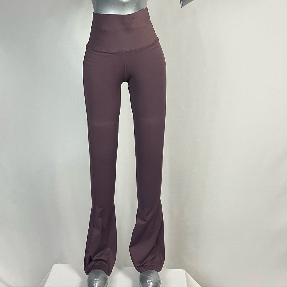 Chic High-Waisted Women's Joggers in Purple